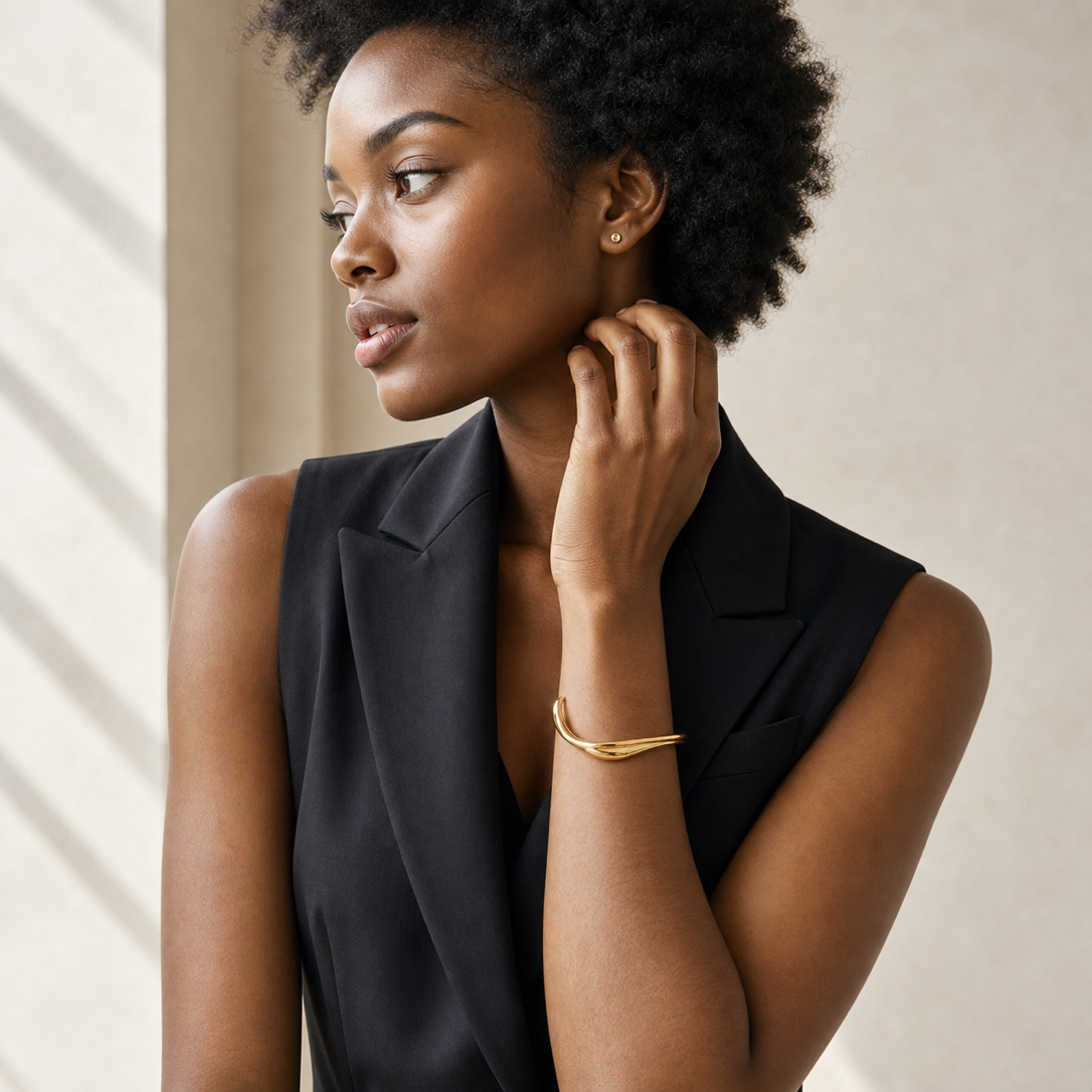 The Oriane Sculptural Wave Cuff